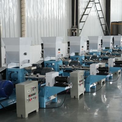 Máy làm viên thức ăn cho cá nhỏ 500kg / H Công suất cắt 2,2kw