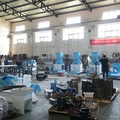 Máy tạo viên thức ăn cho cá nổi tự động Công suất cao 380Volt