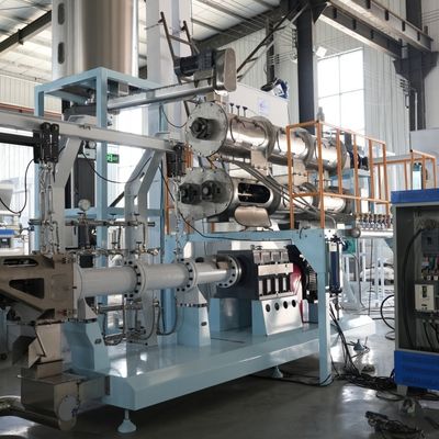 Dây chuyền sản xuất thức ăn cho vật nuôi khô 120kg / H 22KW Máy đùn điều trị cho chó 3mm