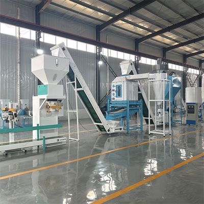 Máy móc chế biến thức ăn chăn nuôi hiệu quả cao, phù hợp với trang trại mọi quy mô, cho gia súc, cừu và gia cầm.