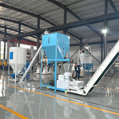 Máy tạo viên thức ăn chăn nuôi gia cầm nhỏ màu xanh lam 30kw 1200kg / H