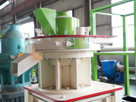 Máy đóng viên gỗ 4Cr13 bằng thép không gỉ Máy sản xuất viên vỏ đậu phộng 0.8t / H