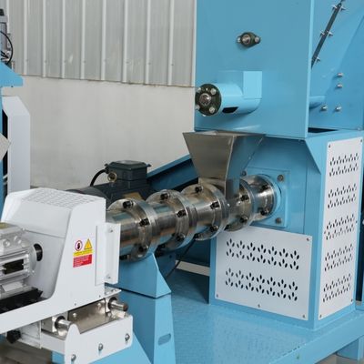 Điều khiển tự động Máy làm thức ăn cho cá nổi gia cầm 380V Máy tạo hạt thức ăn nhỏ