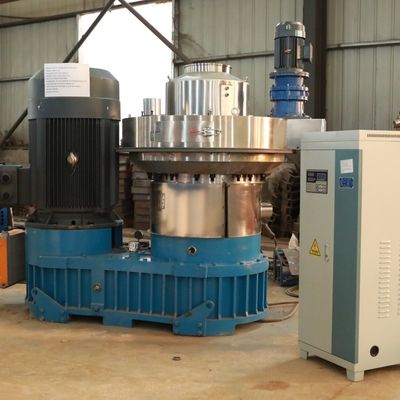 CE Biomass Spruce Pellet Mill Máy đóng viên gỗ 800-1000kg / h