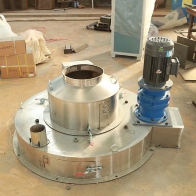 Máy ép viên 1,4 tấn / M3 Động cơ diesel Sắn cỏ Alfalfa khối Mùn cưa