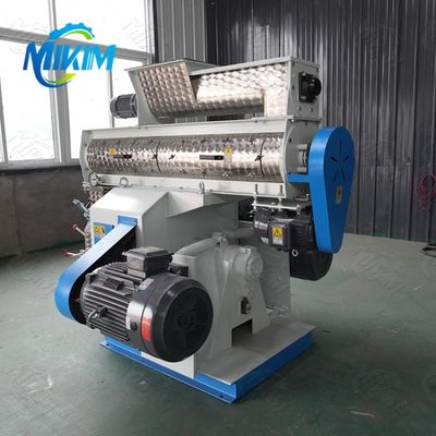 Máy tạo viên thức ăn gia cầm Máy móc chính xác để sản xuất thức ăn chăn nuôi chất lượng cao và cải thiện sức khỏe đàn gia cầm