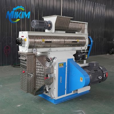 Máy ép viên thức ăn gia cầm điện nhỏ 350-450kg / H cho các sản phẩm thức ăn chăn nuôi cao cấp