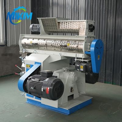 Máy làm thức ăn gia cầm 380Volt Máy chế biến thức ăn cho cá hiệu quả cao