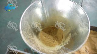 Chạy thử máy ép viên thức ăn gia cầm